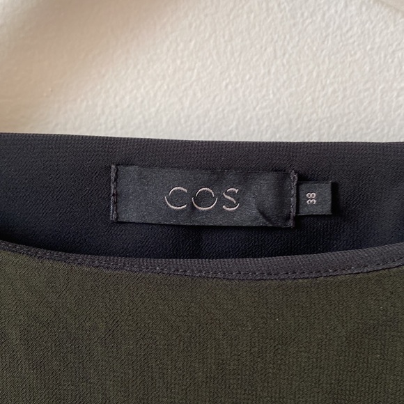 COS dress with sheer layer and neon piping - Picture 5 of 9